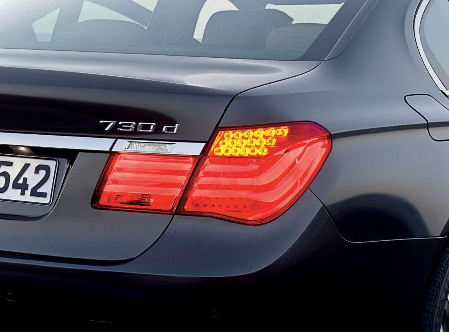  BMW 7-Series 2009 года  (фото 162 из 167)